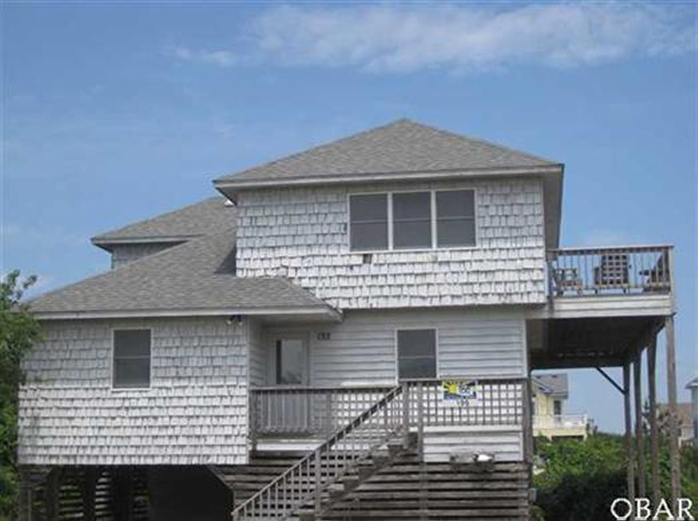 listing01.jpg